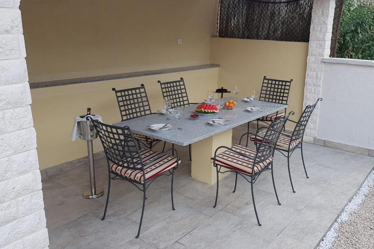 Casa Ferata - Holiday Home Vižinada المظهر الخارجي الصورة